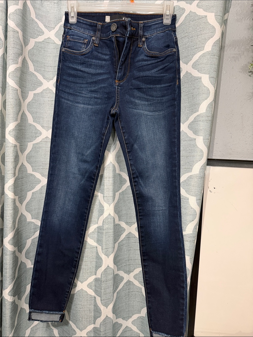 Kut from the Kloth Connie High Rise Ankle Skinny